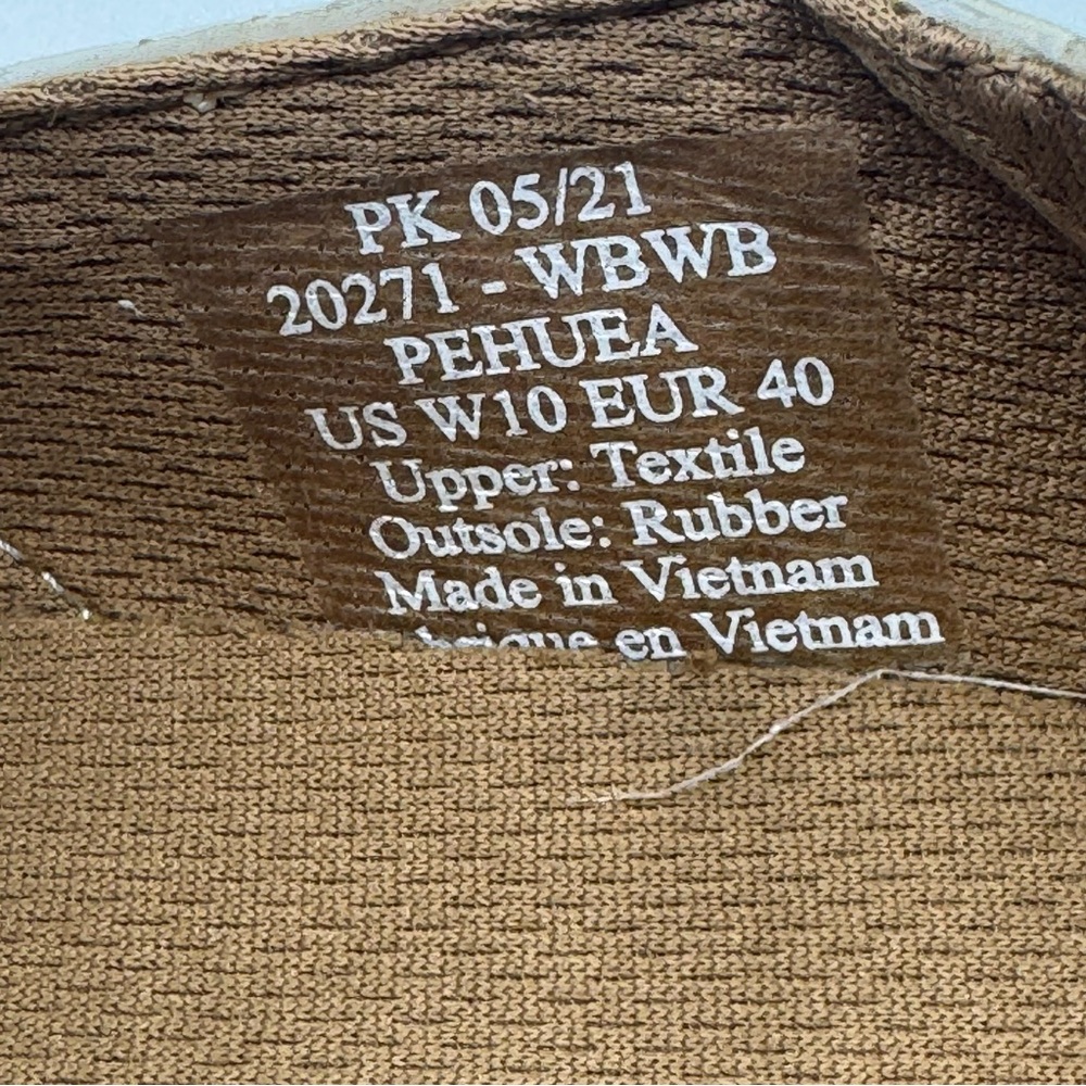 Olukai Pehuea Wms Slip On Breathable Mesh White Shoes. Color white SZ 10 - Picture 11 of 11